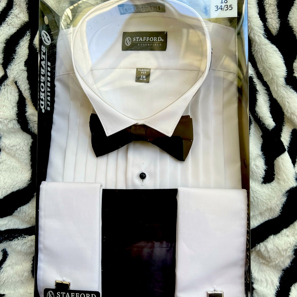 Size 18 34/35 Stamford essentials formal wear